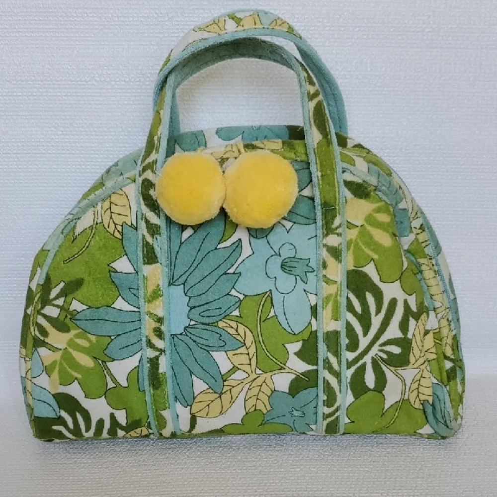 Allegro Trina Girl Cosmetic Bag Set - 8 Pieces
